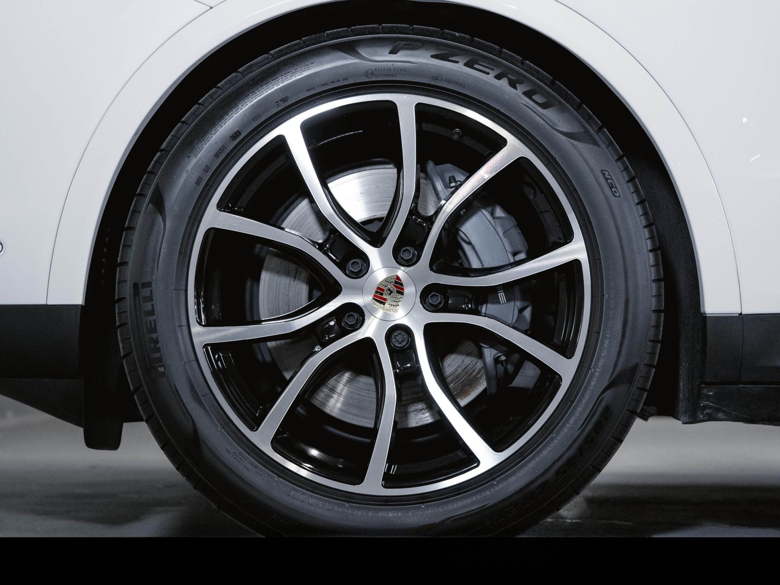 Porsche Cayenne E-Hybrid Coupé Luftfederung AHK BOSE foto 10