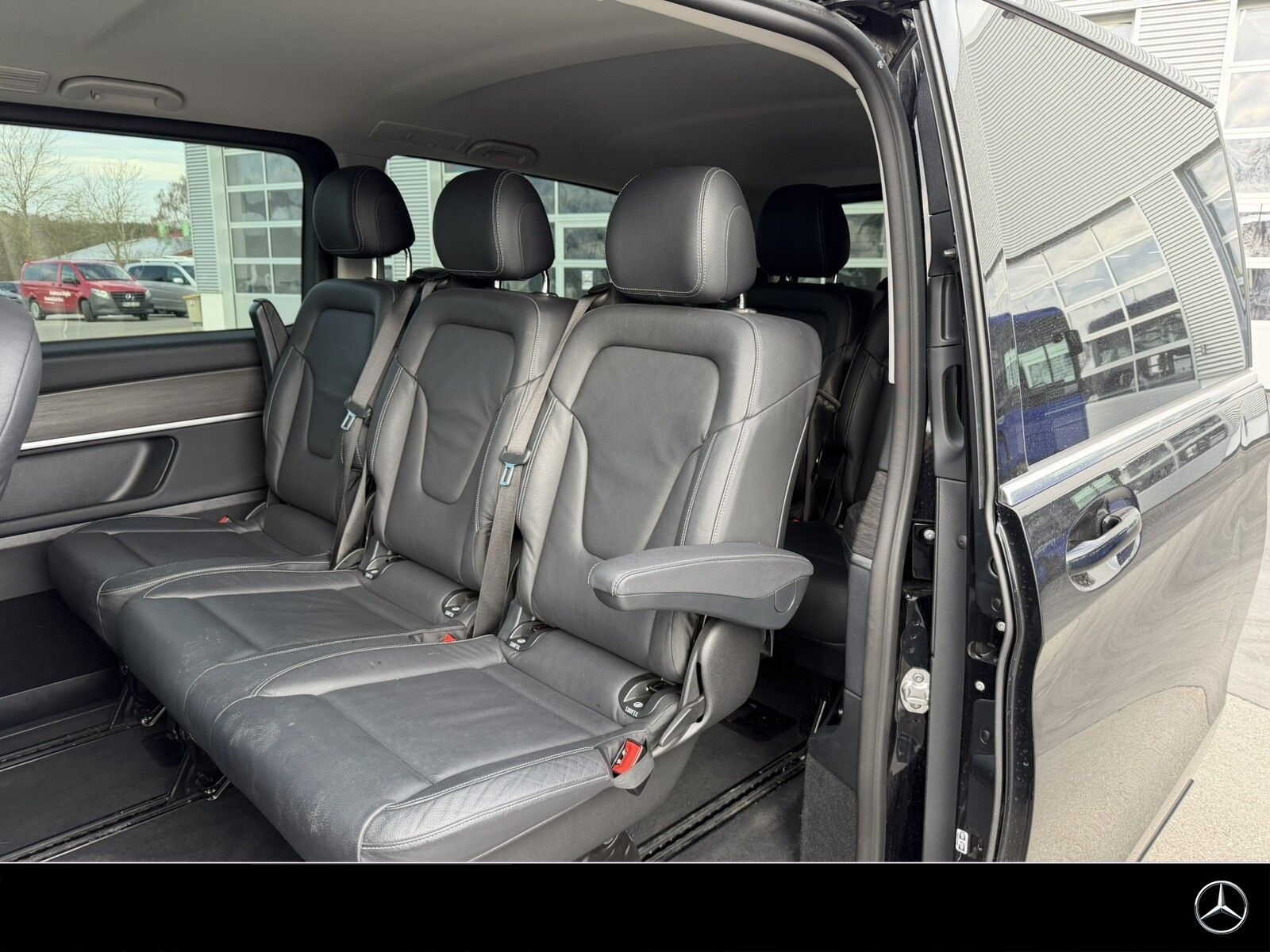 Mercedes-Benz V 300 d 4MATIC AVANTGARDE Extralang ELECTR DOORS foto 11