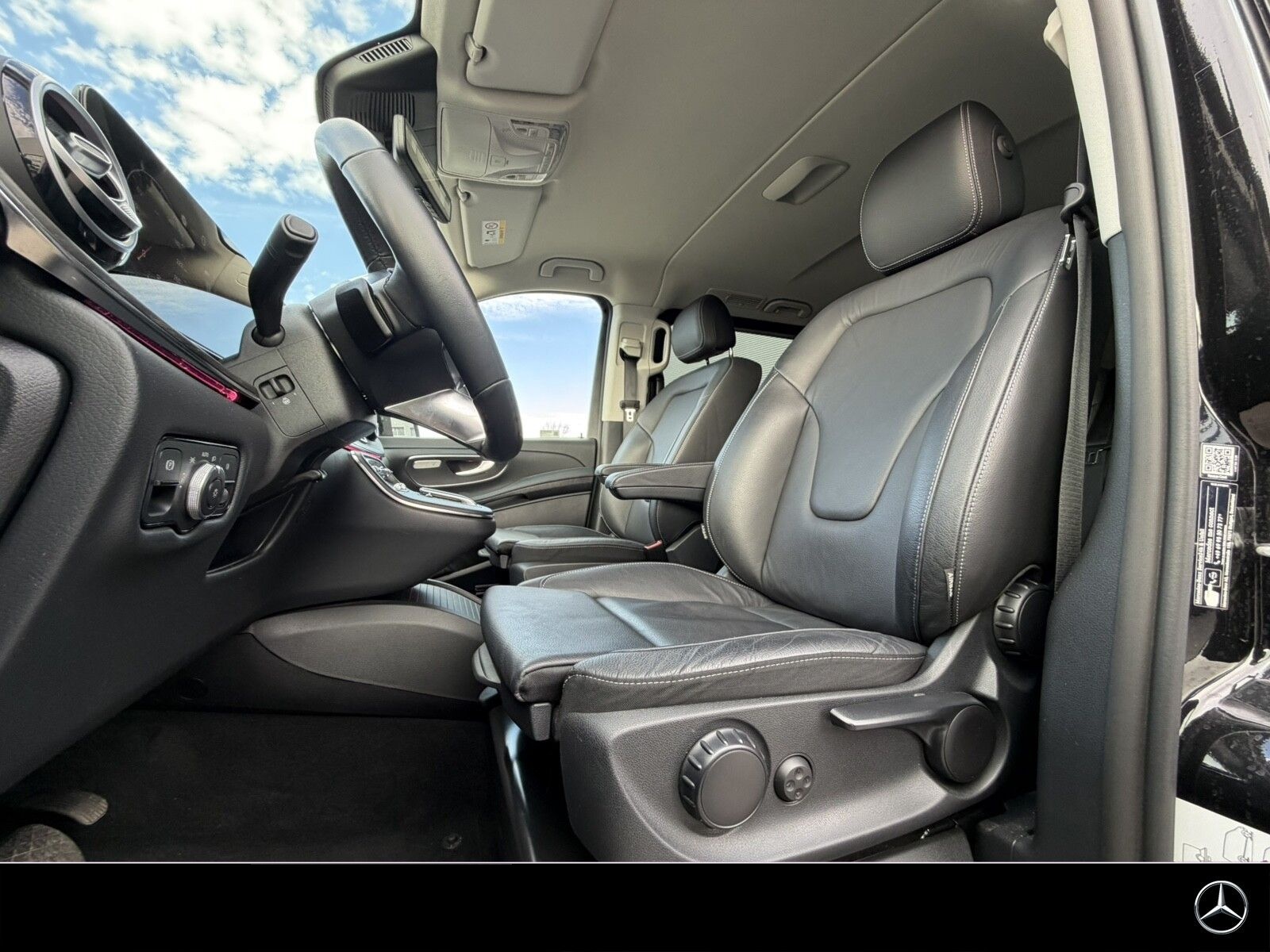 Mercedes-Benz V 300 d 4MATIC AVANTGARDE Extralang ELECTR DOORS foto 21