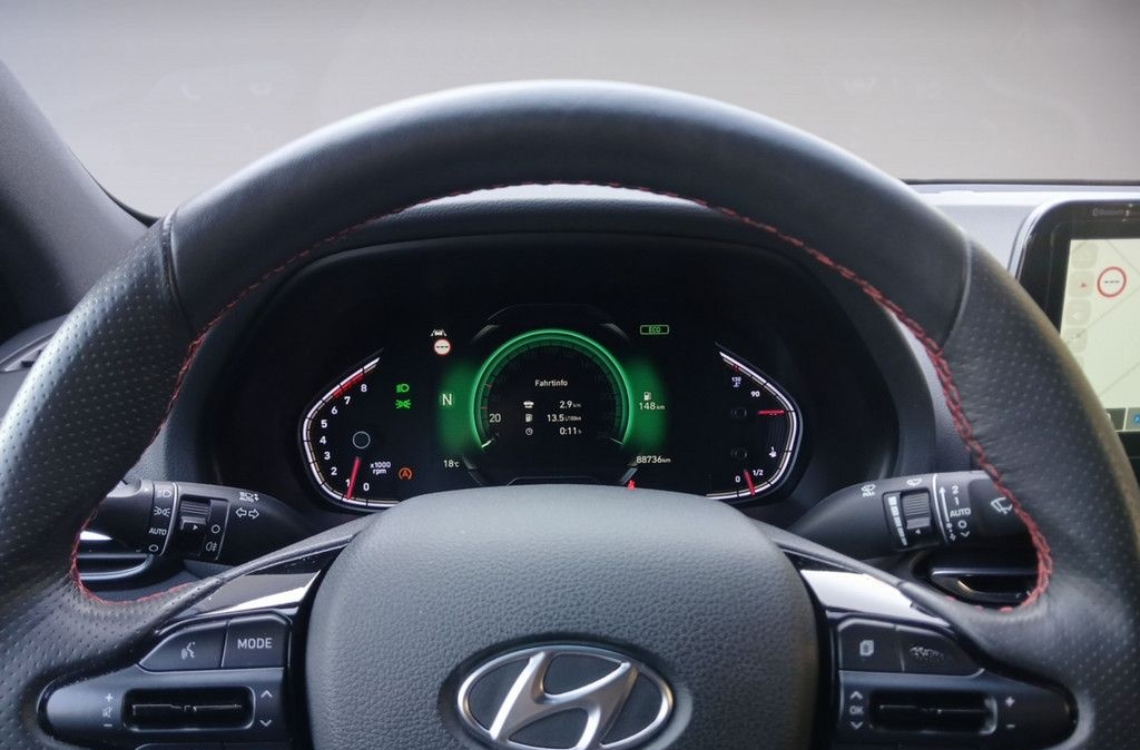 Hyundai i30 Fastback 1.5 N Line Mild-Hybrid SHZ NAVI LED foto 9