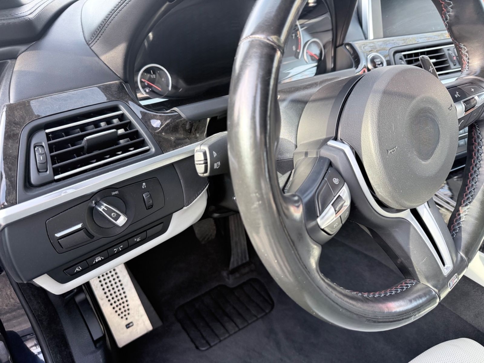 BMW M6 Cabrio 560 Ps Power  Vollausstattung  foto 7