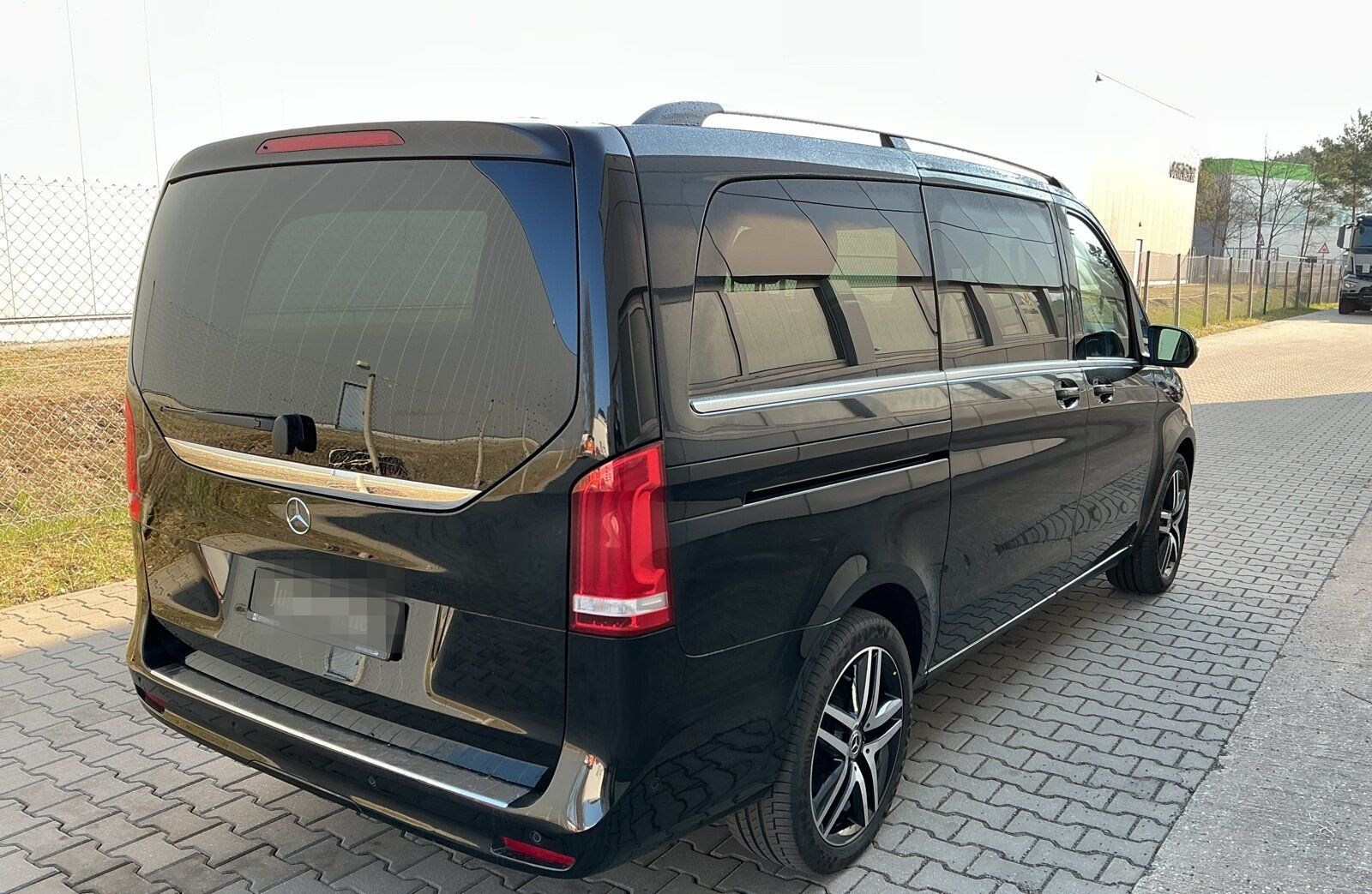 Mercedes-Benz V 300 d 4M AVANTGARDE Lang Distronic/AHK/Kamera foto 4
