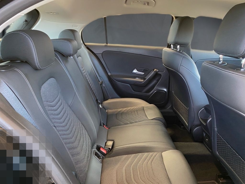 Mercedes-Benz A 180 d KAMERA+LED+SHZ+PDC+MBUX foto 14