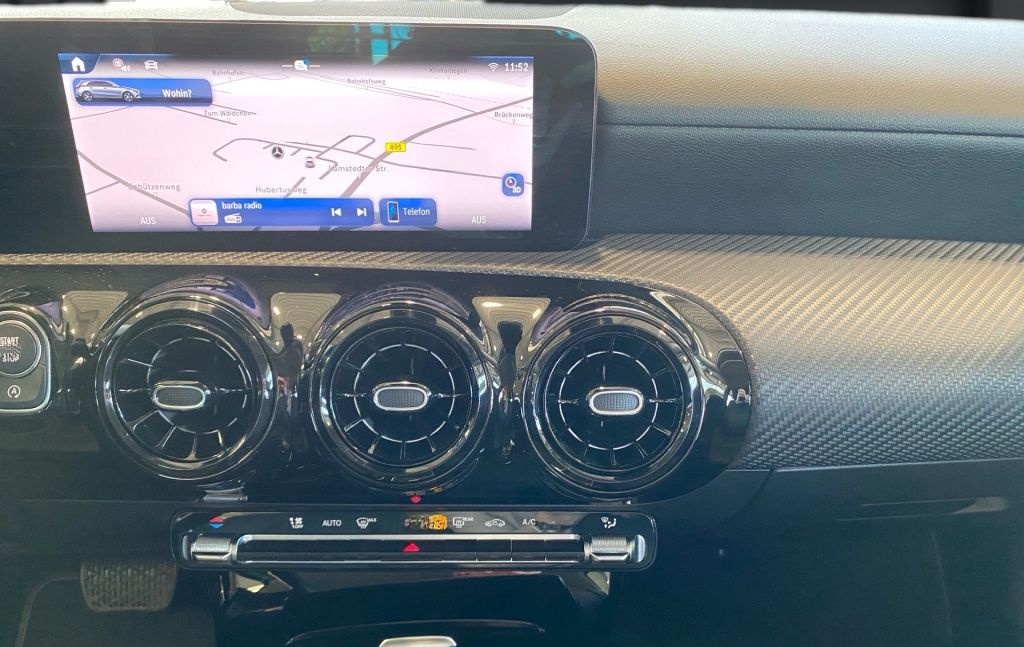Mercedes-Benz A 180 d KAMERA+LED+SHZ+PDC+MBUX foto 16