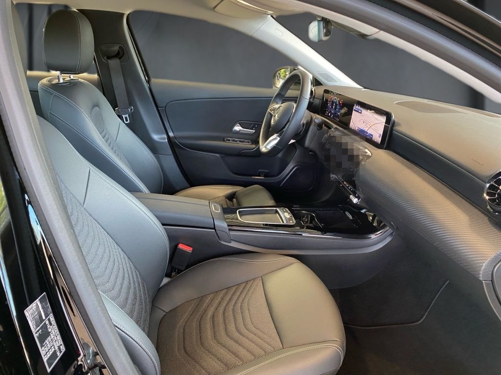 Mercedes-Benz A 180 d KAMERA+LED+SHZ+PDC+MBUX foto 17