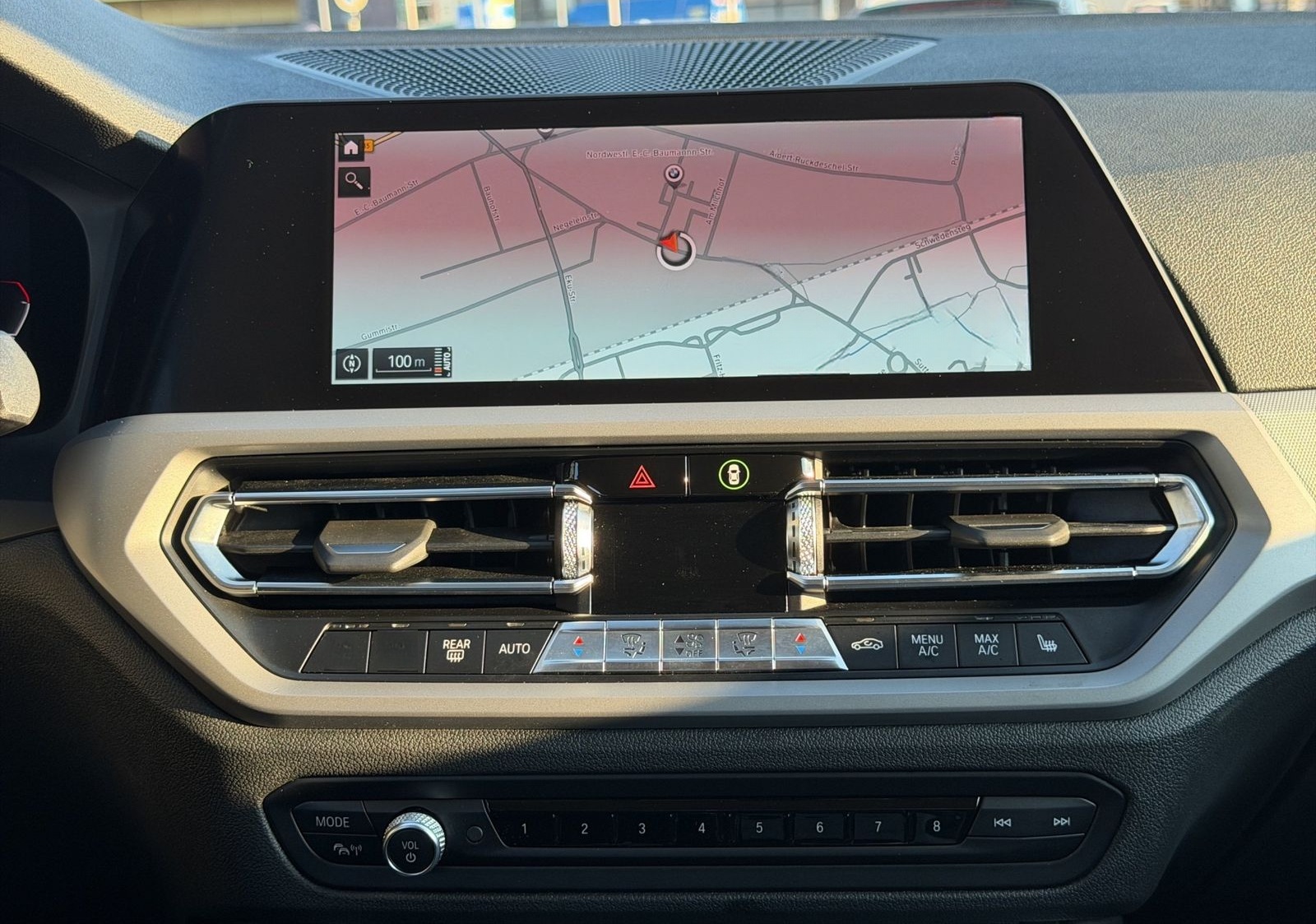 BMW 320d Touring Advantage Navi LED AHK Alarm Shz foto 9