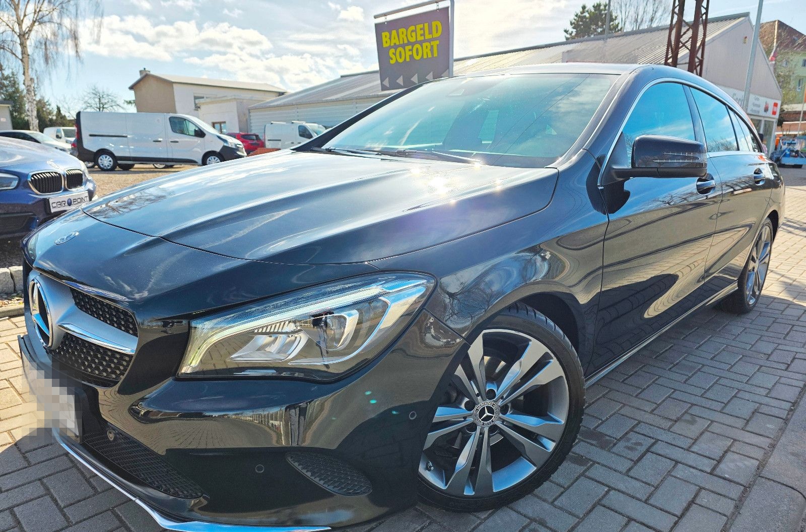 Mercedes-Benz CLA 200 Shooting Brake Sportsitze LED AMG Leder foto 2