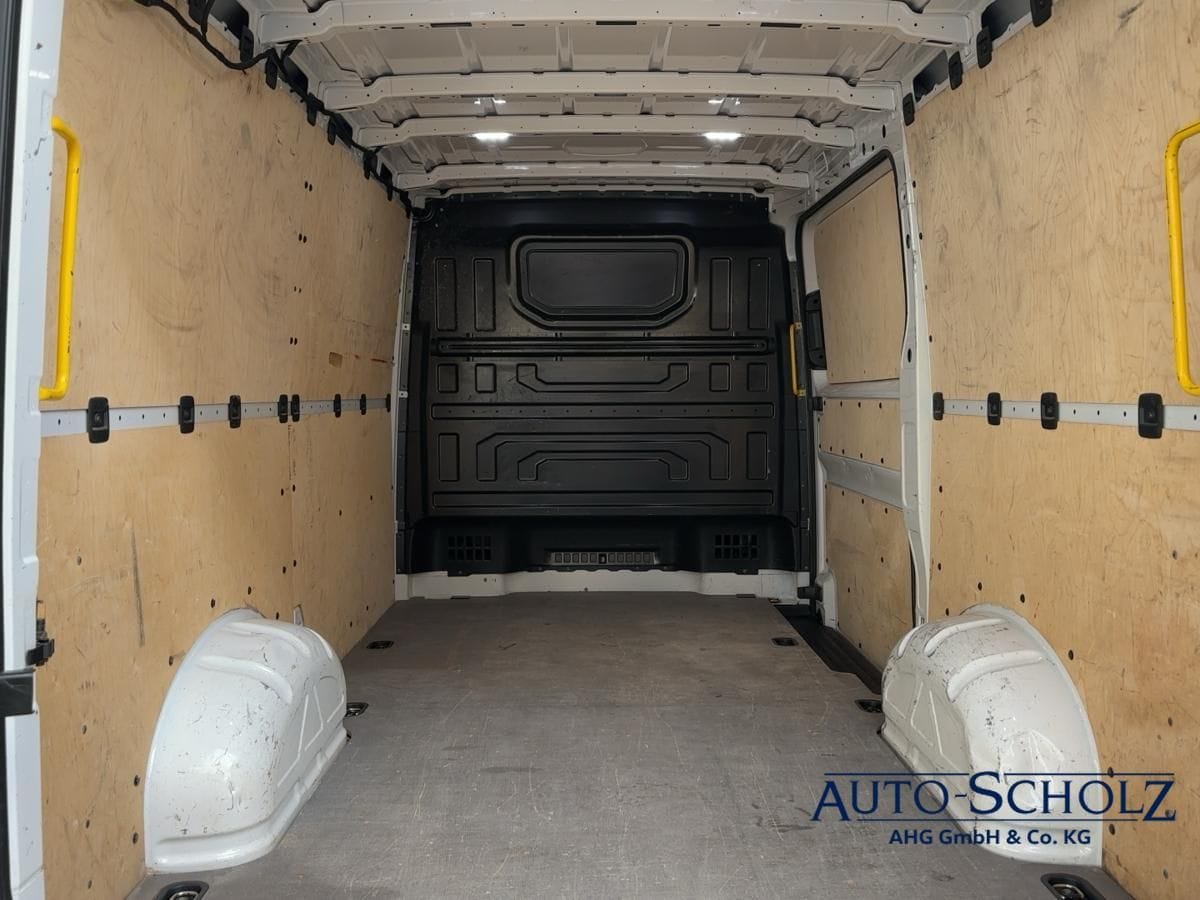 Volkswagen Crafter 35 2.0 TDI L2H1 EcoProfi FWD AHK KLIMA foto 9