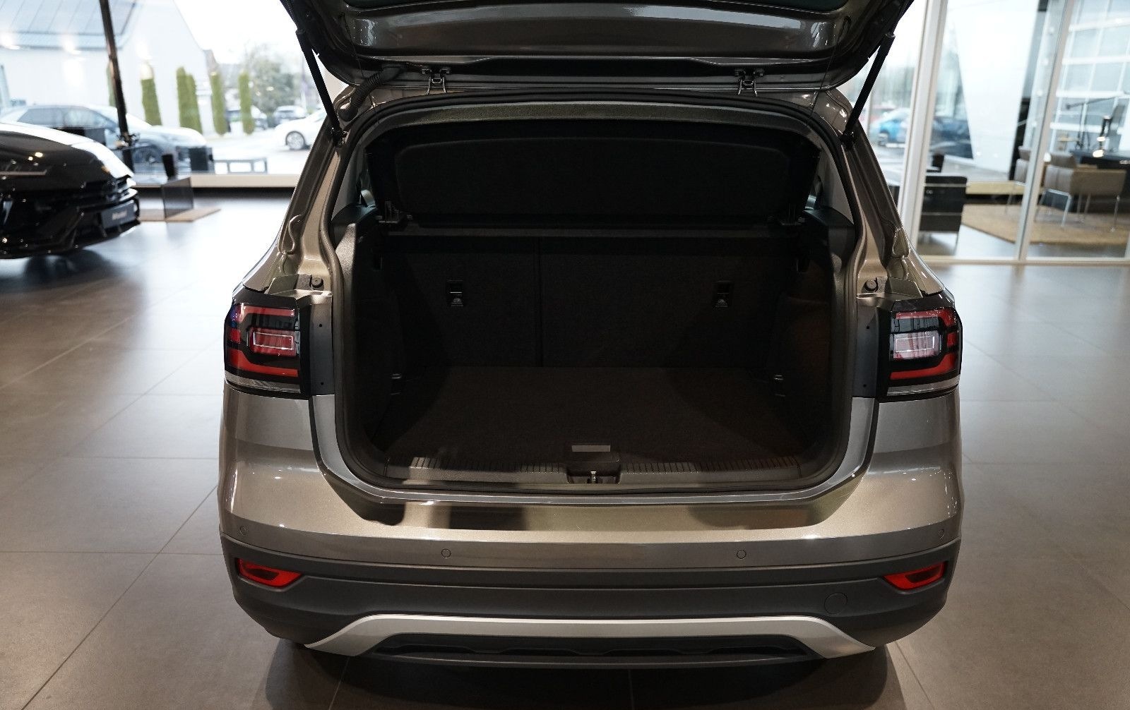 Volkswagen T-Cross 1.0 Style DSG | LED | Navi | Kamera foto 6