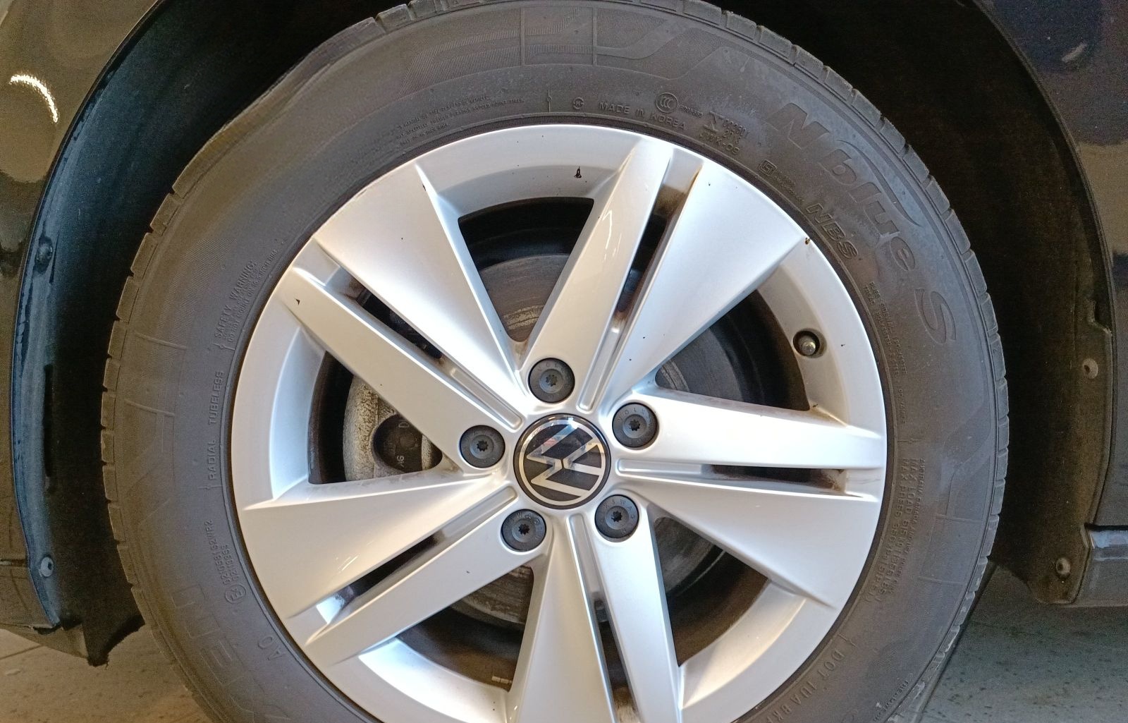 Volkswagen Golf VIII Var. 1.5 eTSI LIFE DSG LED*Navi*ACC*16 foto 7