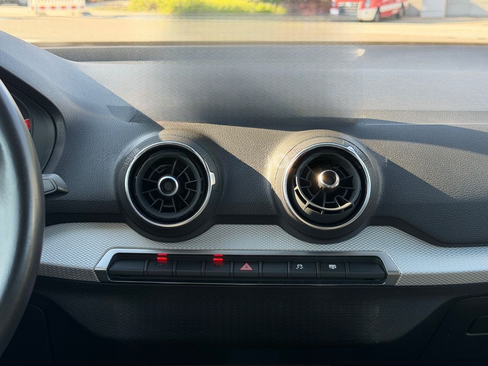 Audi Q2 35 TDI AUTOMATIK/Navi/Virtual/ACC/RFK/SHZ/AHK foto 24