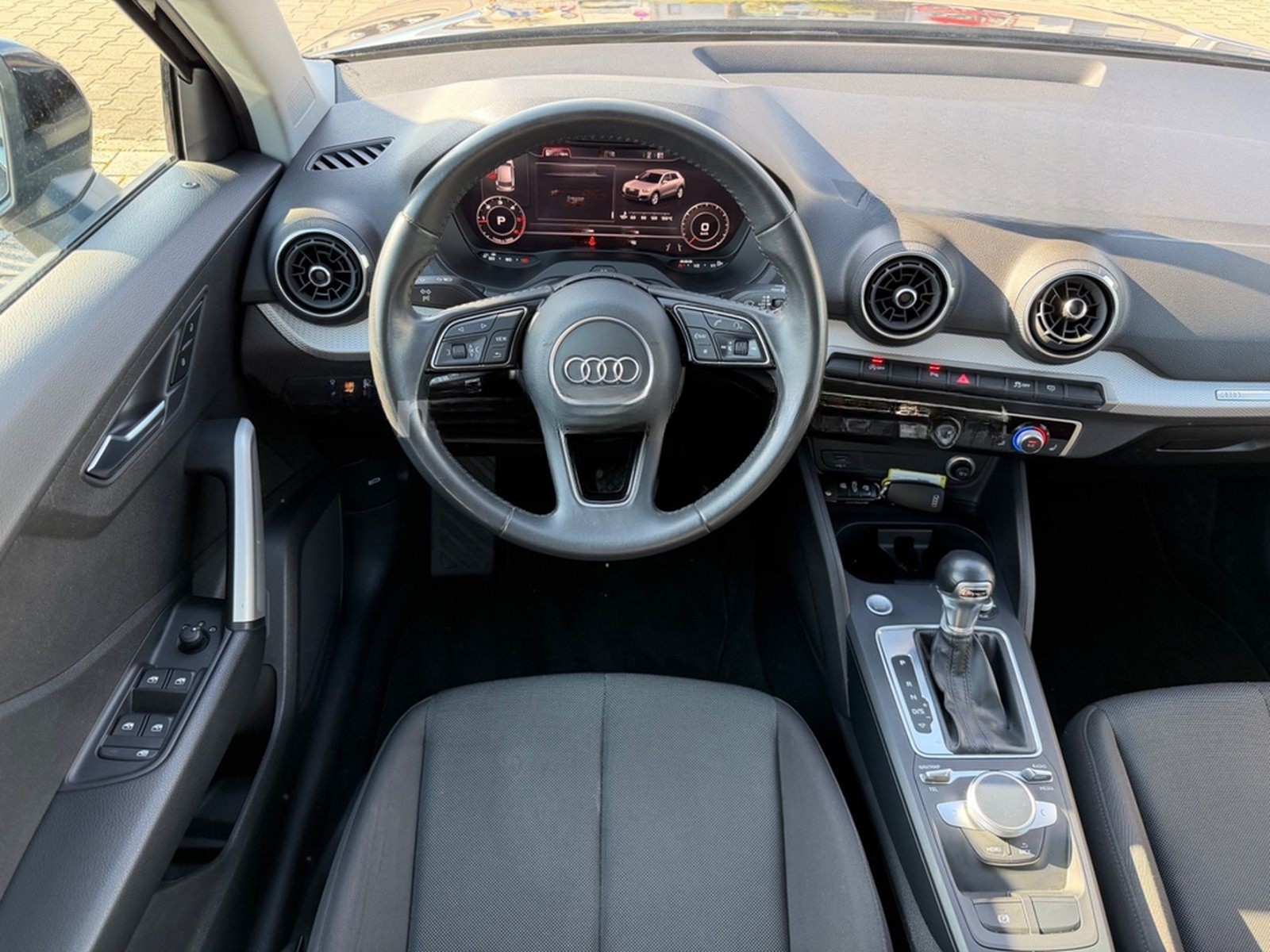 Audi Q2 35 TDI AUTOMATIK/Navi/Virtual/ACC/RFK/SHZ/AHK foto 33
