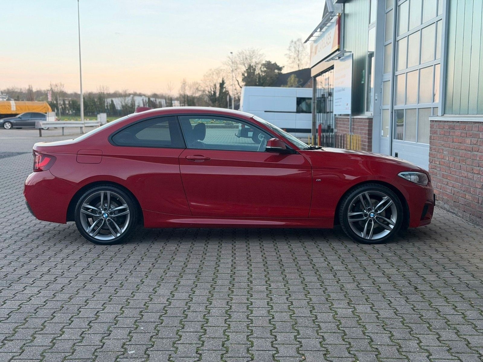 BMW 220i Coupe M-Paket 1.HAND foto 14