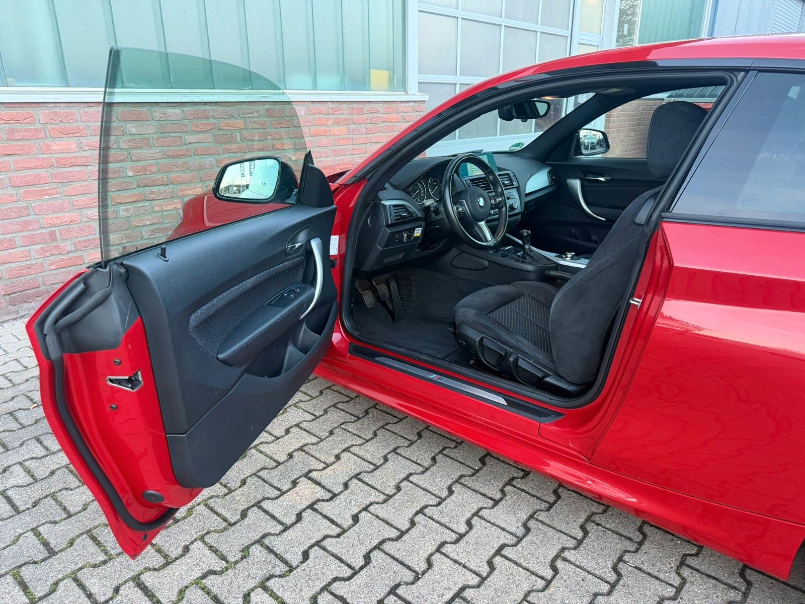 BMW 220i Coupe M-Paket 1.HAND foto 4