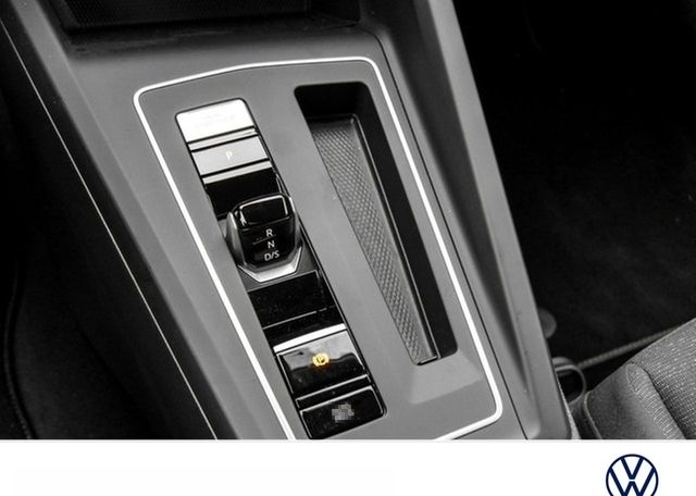 Volkswagen Golf Variant VIII 2.0 LIFE AHK ACC NAVI CARPLAY foto 9