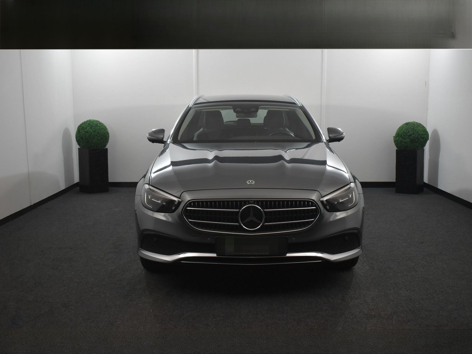 Mercedes-Benz E 300 de T 4MATIC Avantgarde *Distro+*AHK*360°* foto 5
