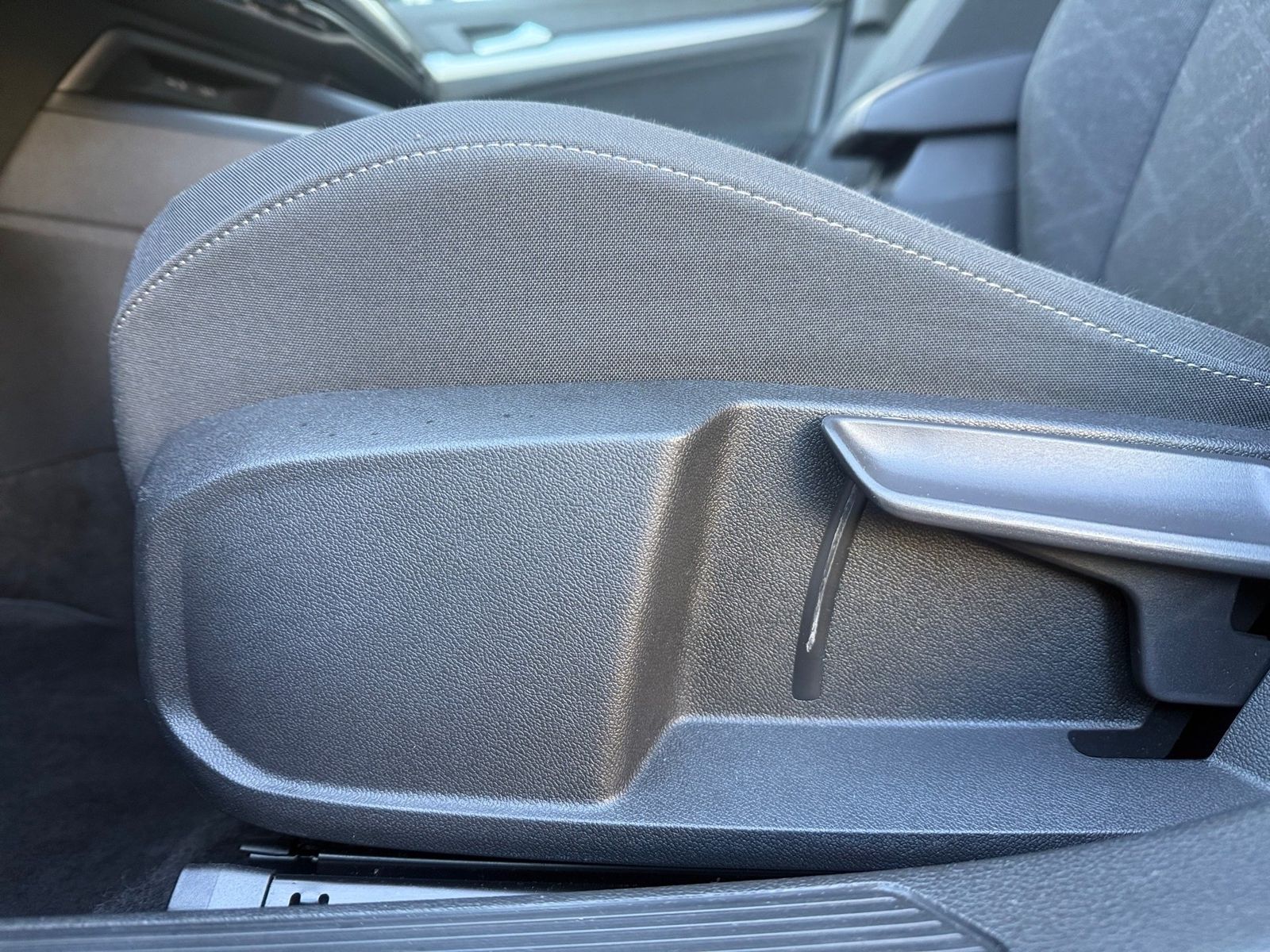 Volkswagen Golf Life * KAMERA*NAVI*LED*ACC*APP CONNECT * foto 8