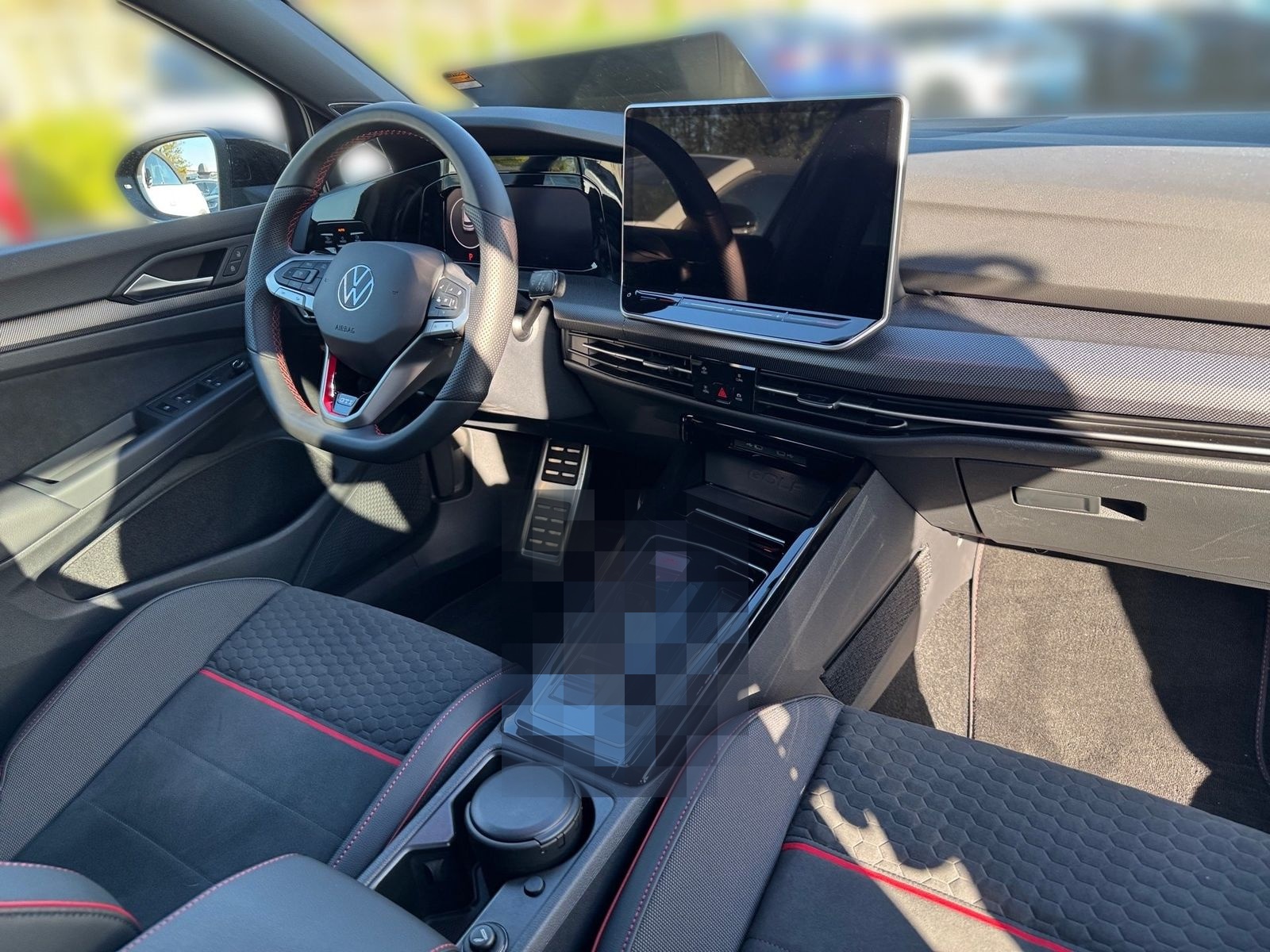 Volkswagen Golf VIII 2.0 TSI GTI Clubsport DSG KEYLESS PANO foto 15
