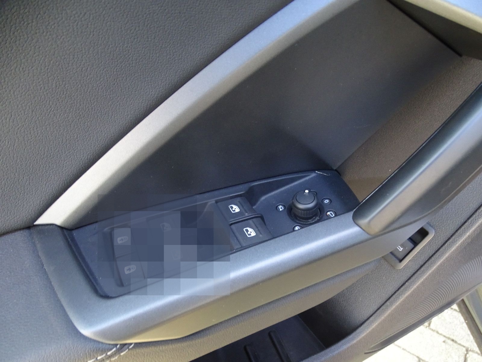 Audi Q3 40 TFSI quattro S-Line Paket LED AHK Navi PDC foto 17