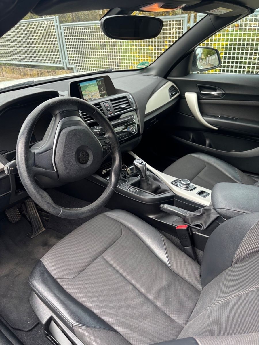 BMW 220i Cabrio  foto 4