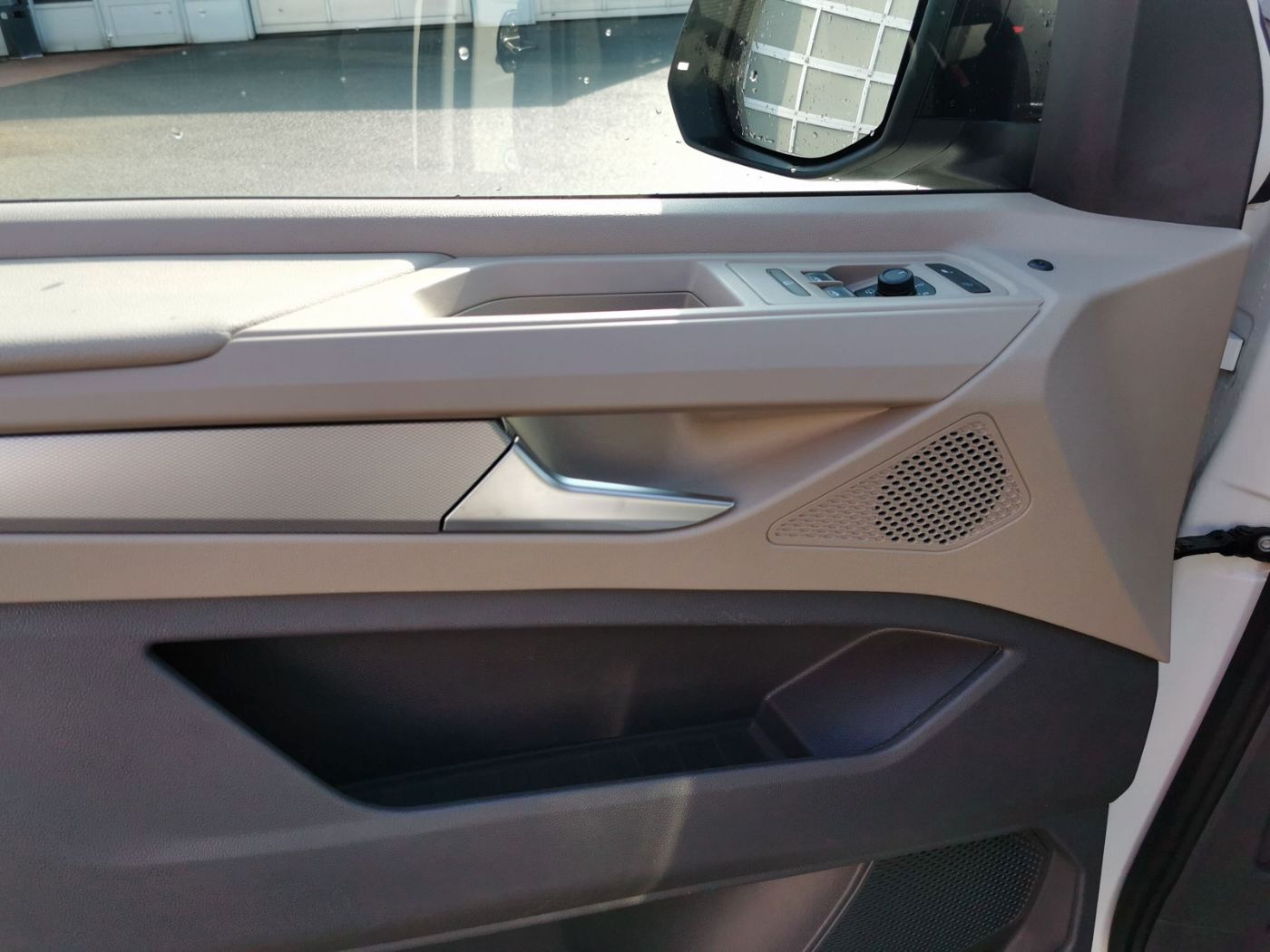 Volkswagen T7 Multivan 1.5 TSI DSG R-Cam ACC Navi Sitzh Car foto 16