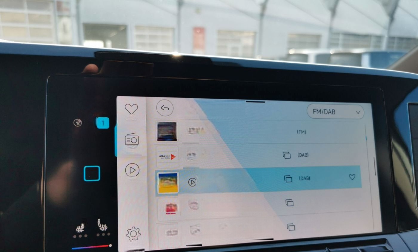 Volkswagen T7 Multivan 1.5 TSI DSG R-Cam ACC Navi Sitzh Car foto 21