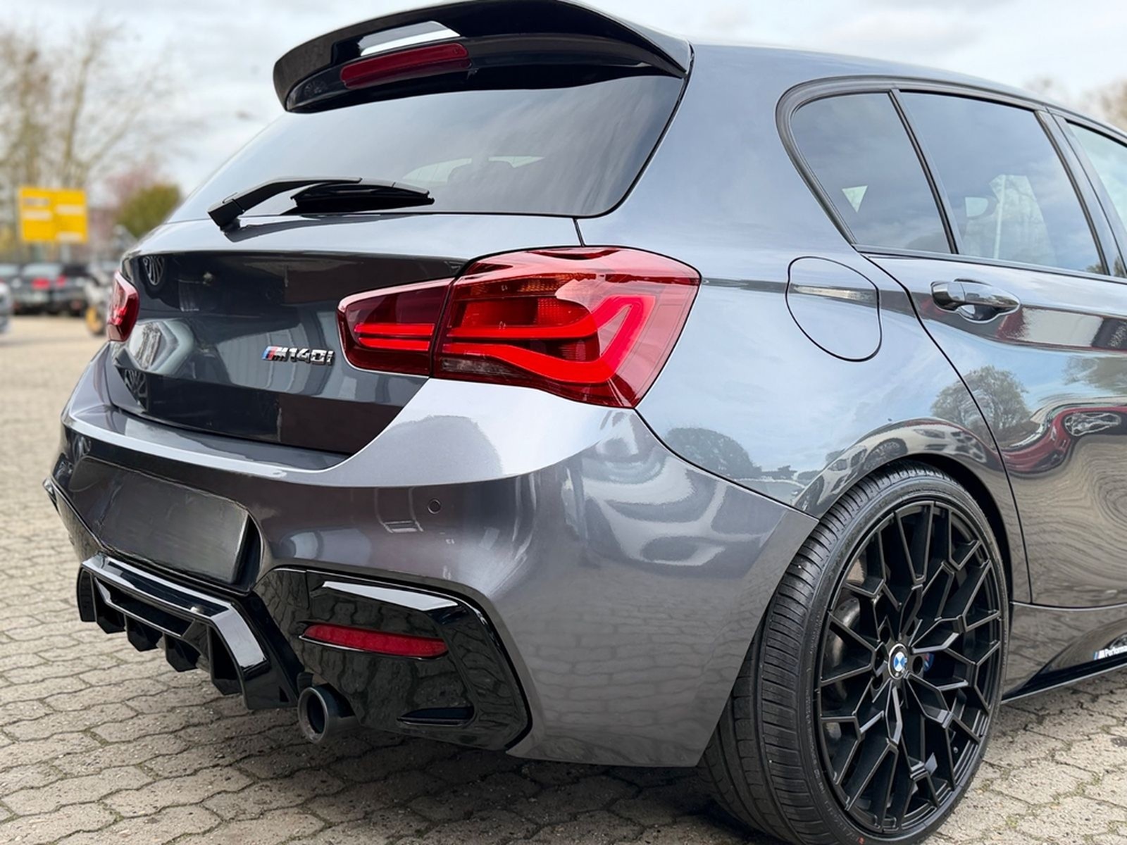 BMW M140i Performance /Lift/Led/Navi/Leder/H&K/19 Z foto 11