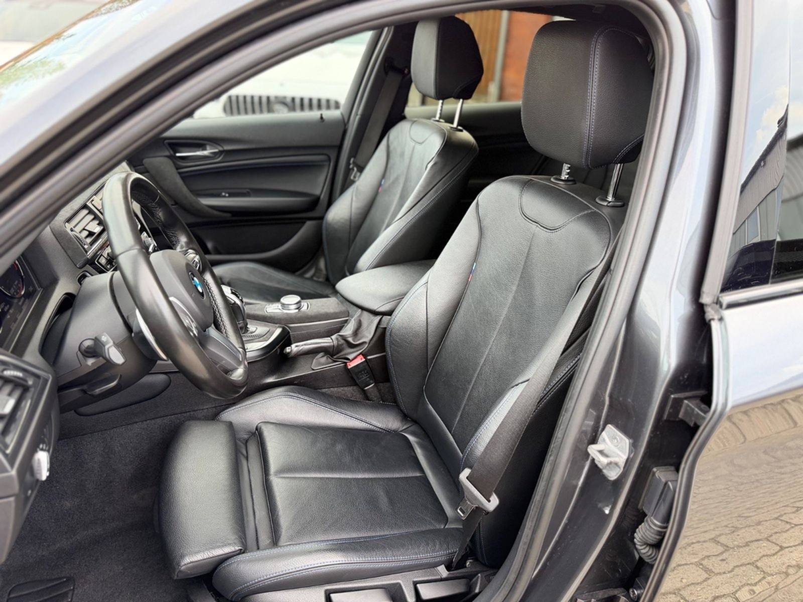 BMW M140i Performance /Lift/Led/Navi/Leder/H&K/19 Z foto 14