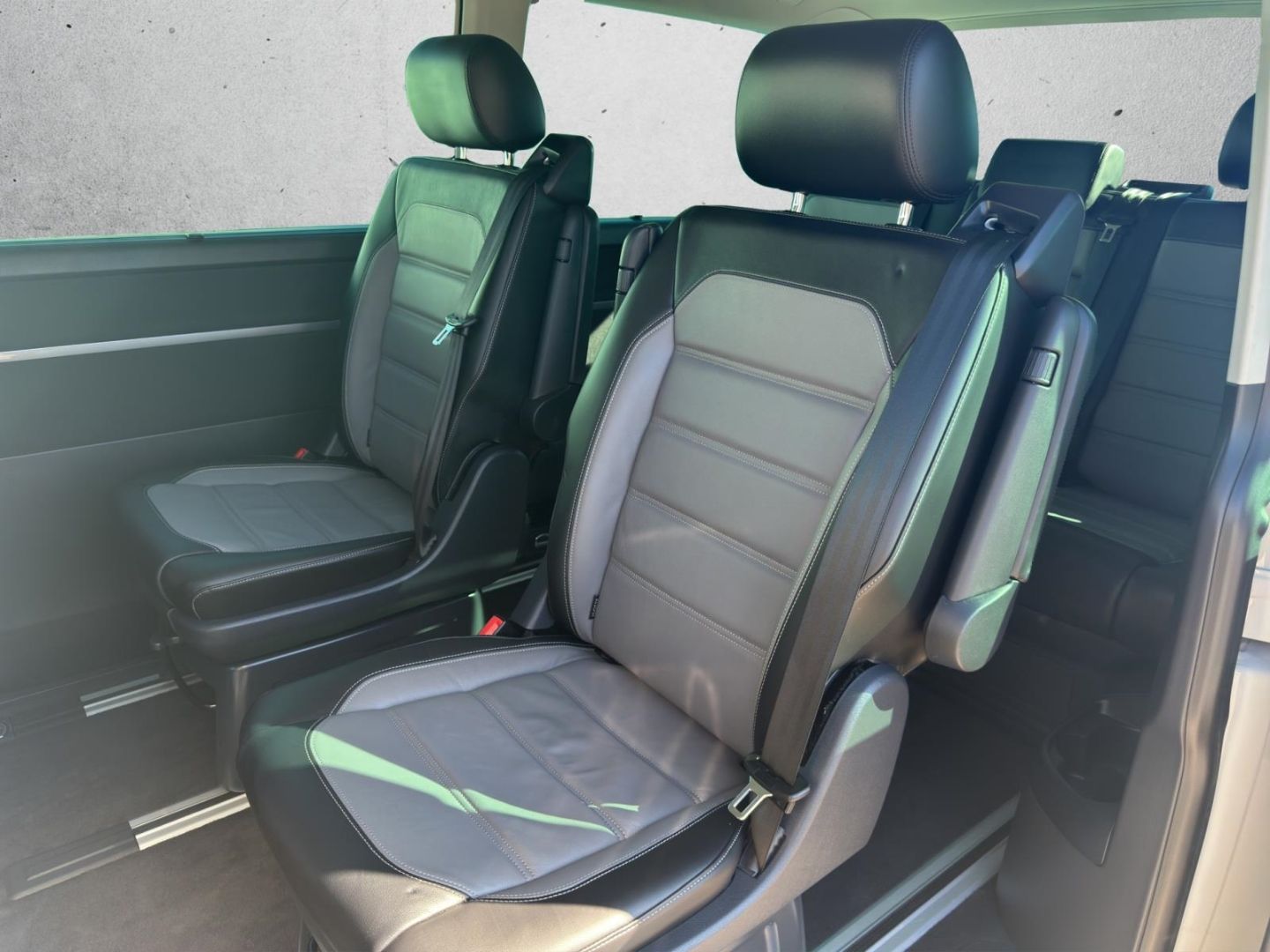 Volkswagen T6.1 Multivan 2.0 TDI DSG*Navi*LED*Leder foto 14