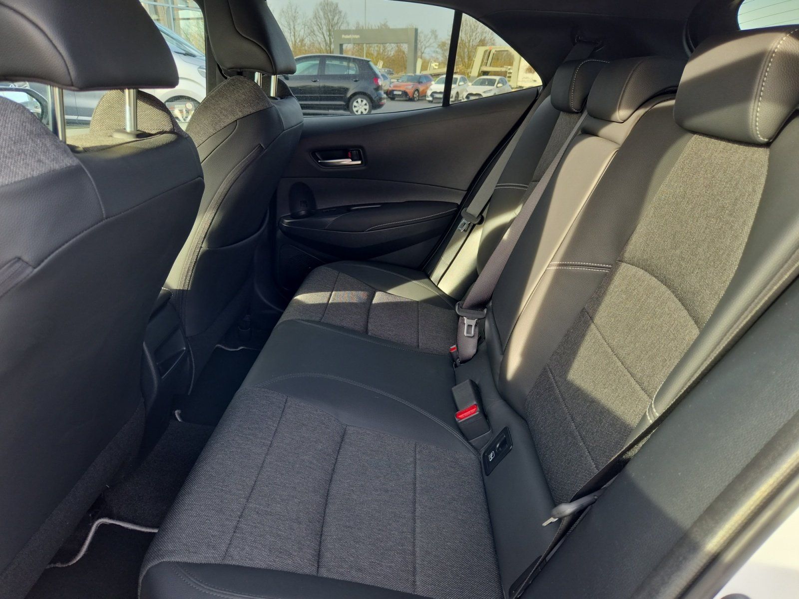 Toyota Corolla Hybrid HEV140 Team D+ Technikpaket foto 14