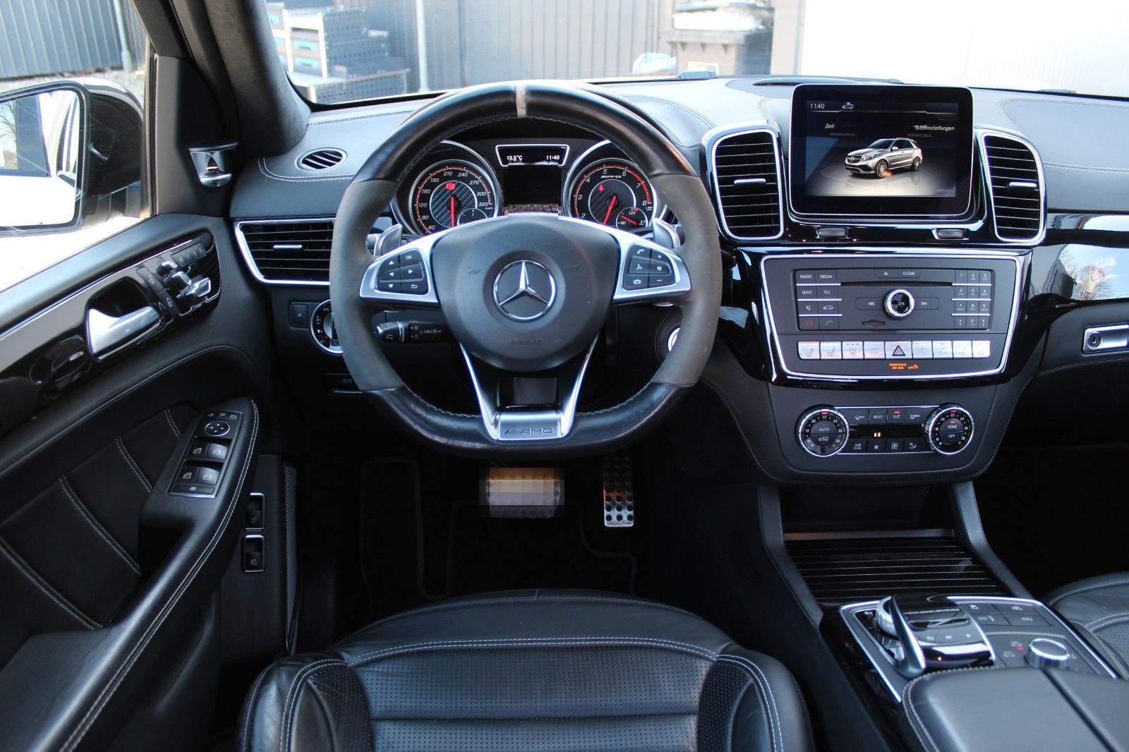 Mercedes-Benz GLE 63 AMG S  PERFORMANCE 4MATIC 350° KEYLES foto 11