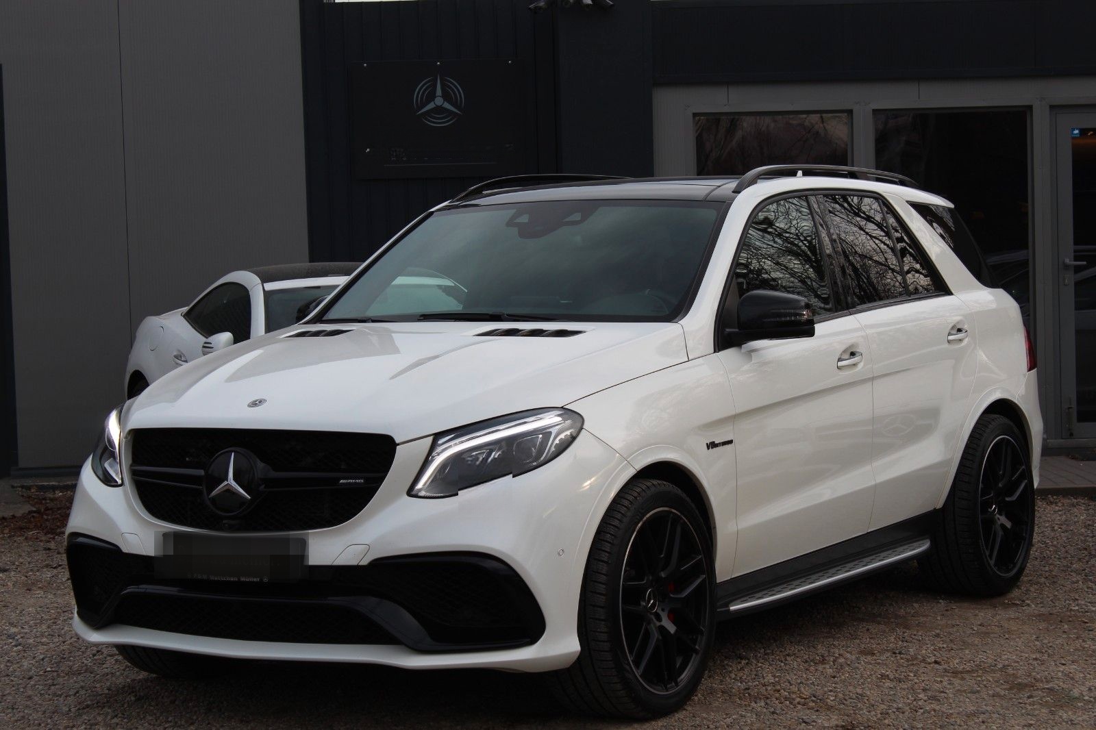 Mercedes-Benz GLE 63 AMG S  PERFORMANCE 4MATIC 350° KEYLES foto 3