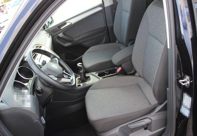 Volkswagen Tiguan 1.5 TSI Move KLIMA LED ALU foto 14
