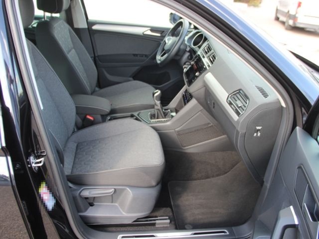 Volkswagen Tiguan 1.5 TSI Move KLIMA LED ALU foto 8