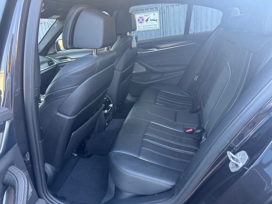 BMW 530 e M Sport Softclose Laser Harman Kardon foto 12