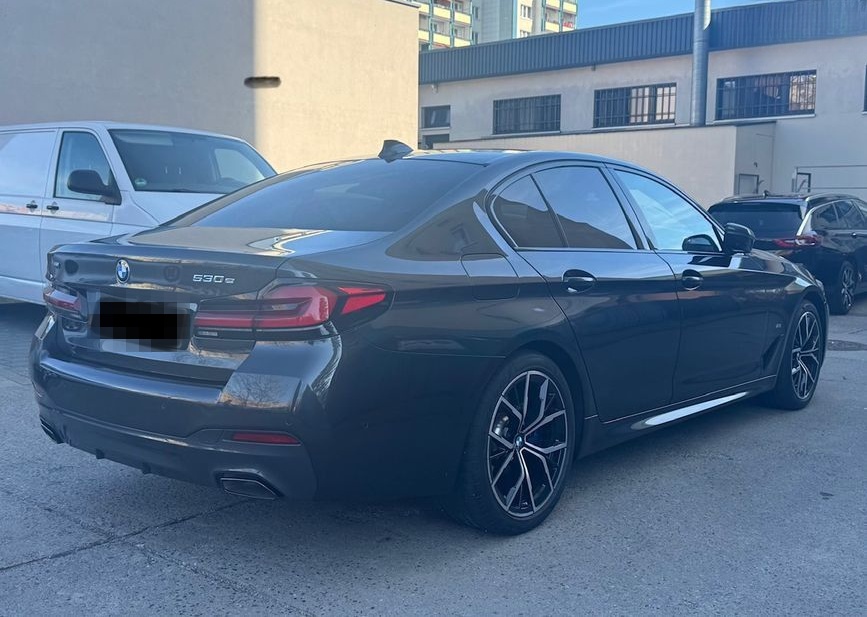 BMW 530 e M Sport Softclose Laser Harman Kardon foto 6