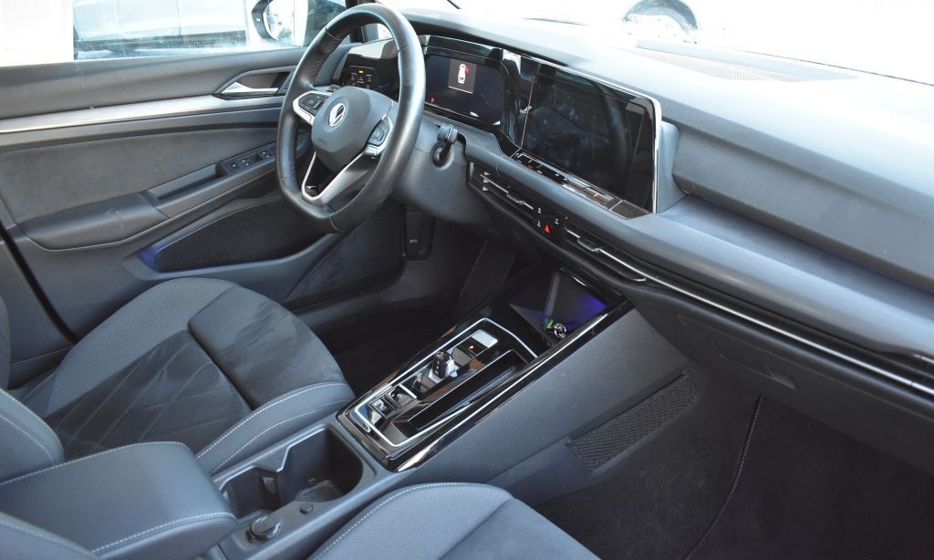 Volkswagen Golf Variant 2.0 TDI SCR Style DSG Navi Alu Klim foto 7