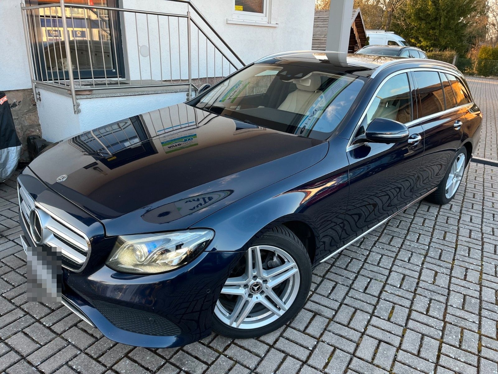 Mercedes-Benz E 220 CDI°AHK°Pano°Leder°Digital Tacho°4x4° foto 3