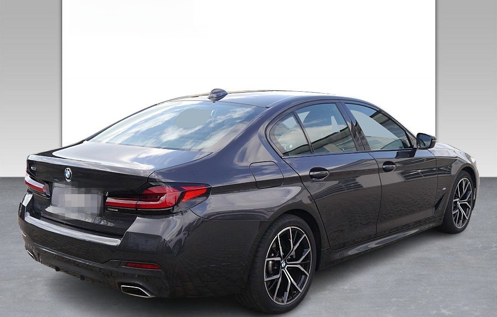 BMW 530d xDrive Lim. M Sport A. +AHK+RFK+DAB+HIFI+ foto 2