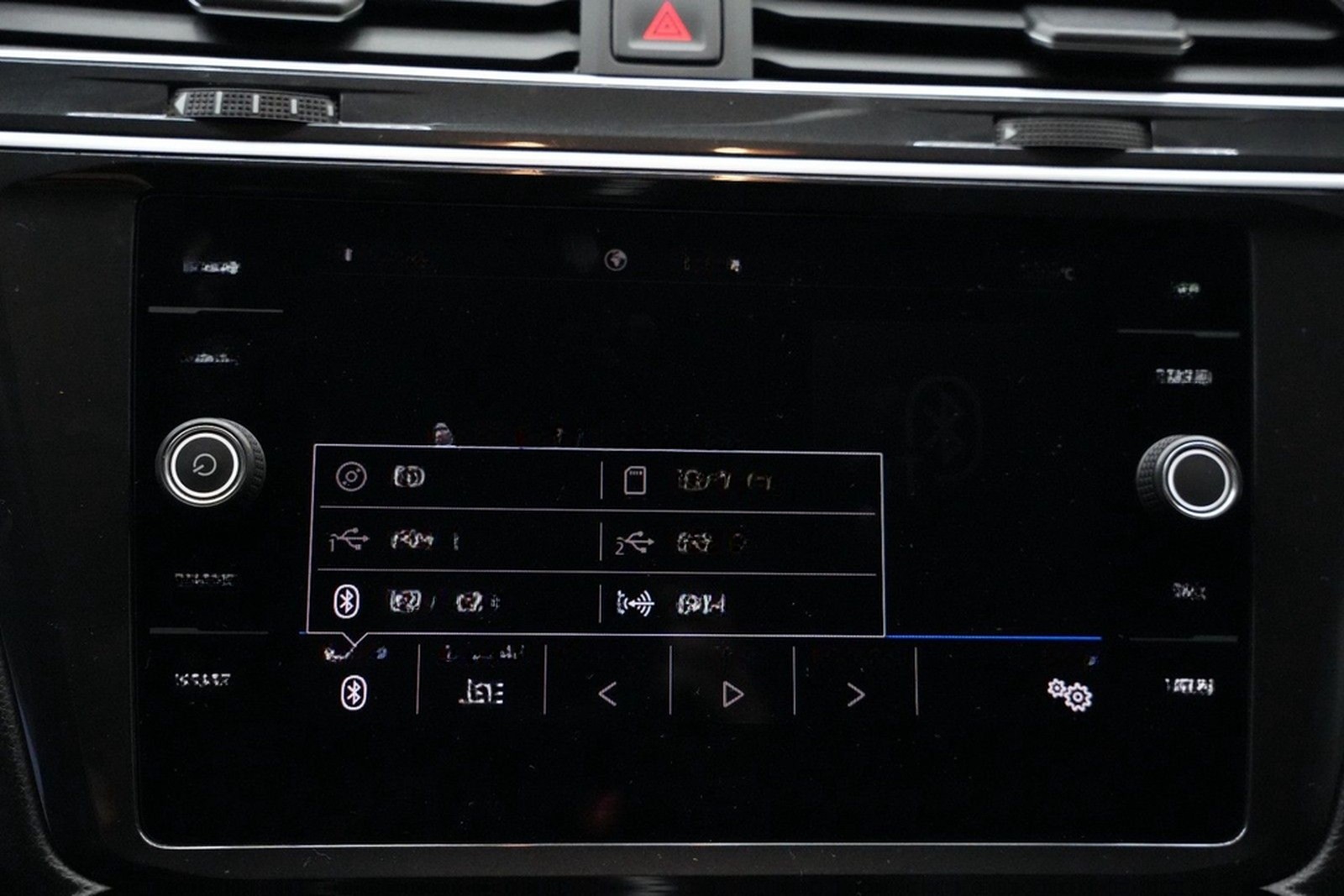 Volkswagen Tiguan 4Motion CARPLAY-NAVI*AHK*STANDHEIZUNG* foto 16