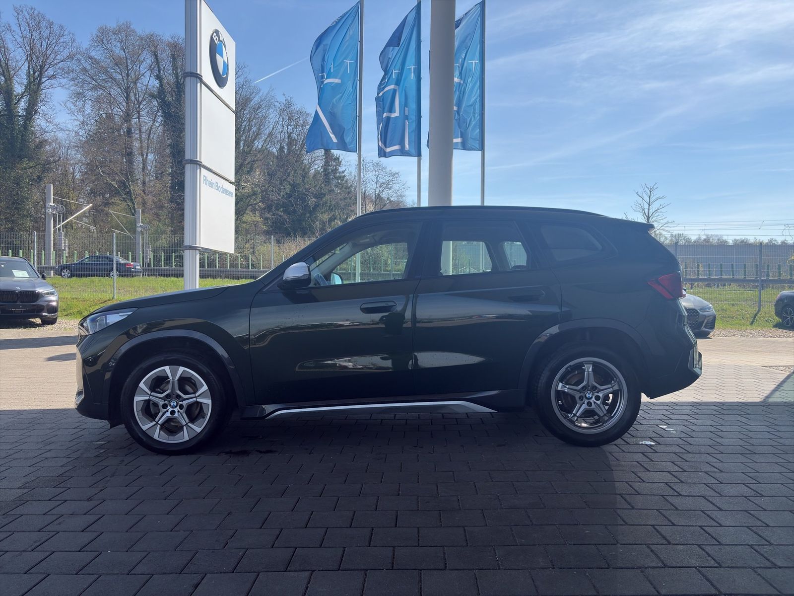 BMW X1 sDrive18d xLine AHK Komfortzugang Memorysitze foto 14