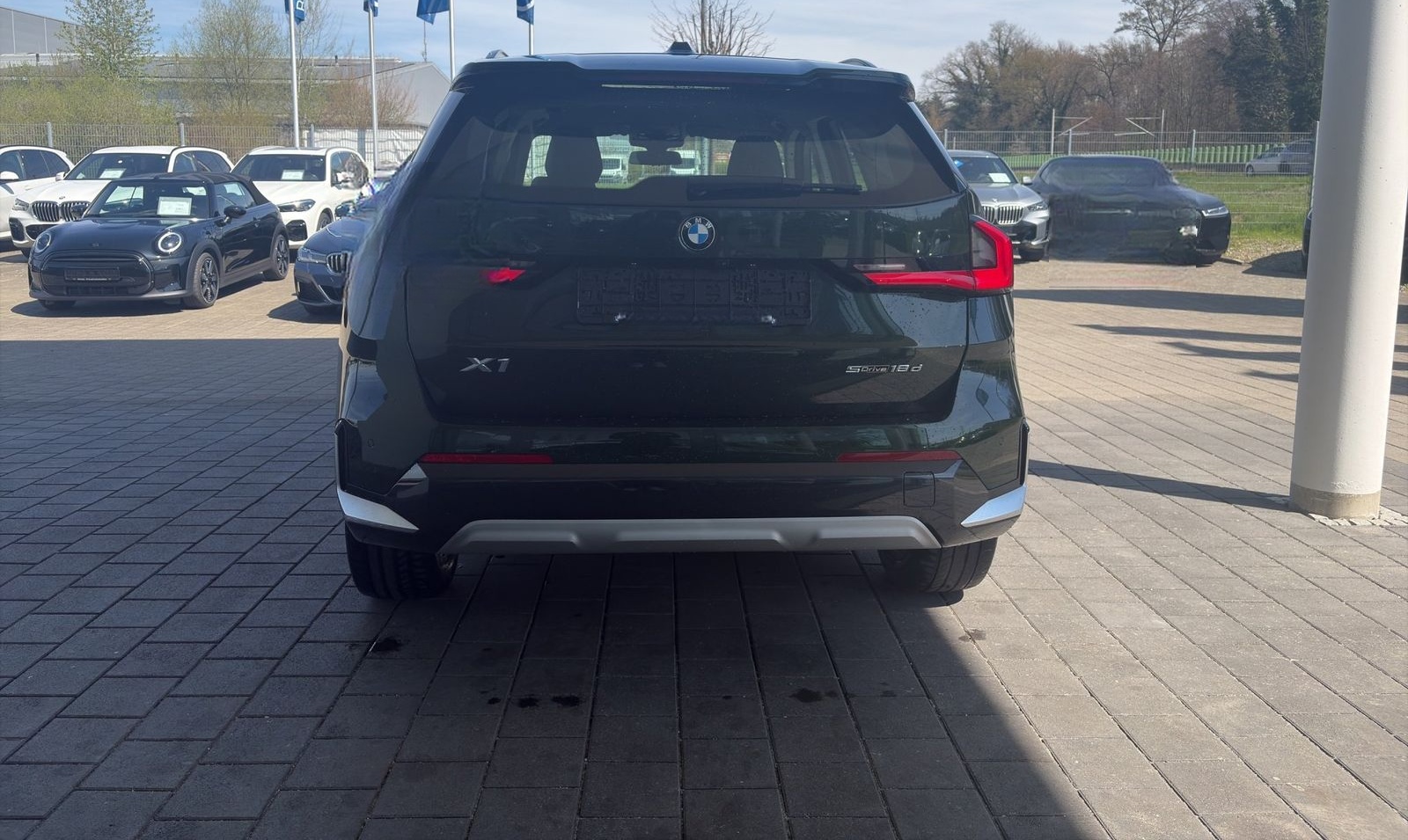 BMW X1 sDrive18d xLine AHK Komfortzugang Memorysitze foto 5