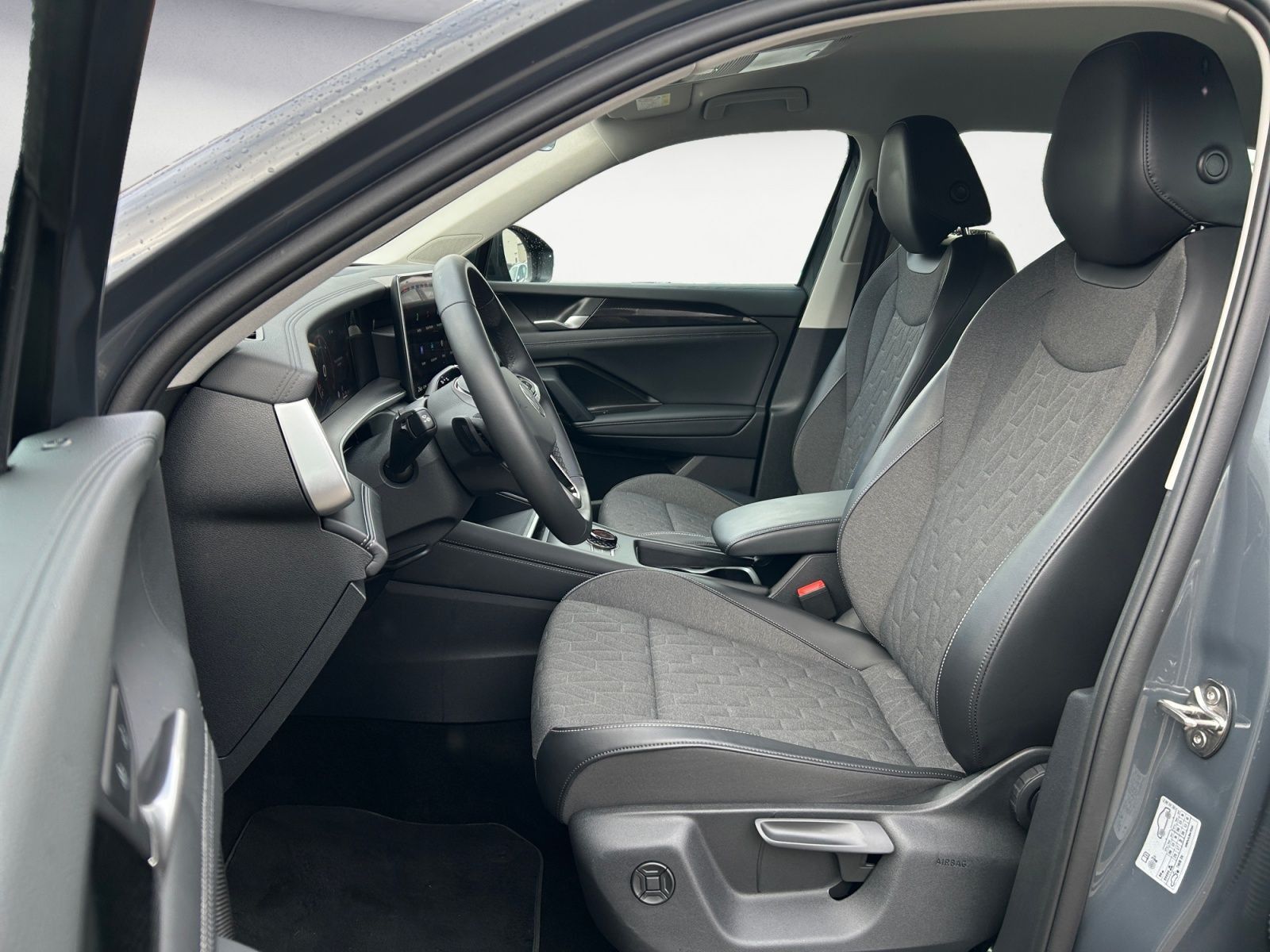 Volkswagen Tayron 2.0 TDI SCR 4MOTION DSG Life foto 15