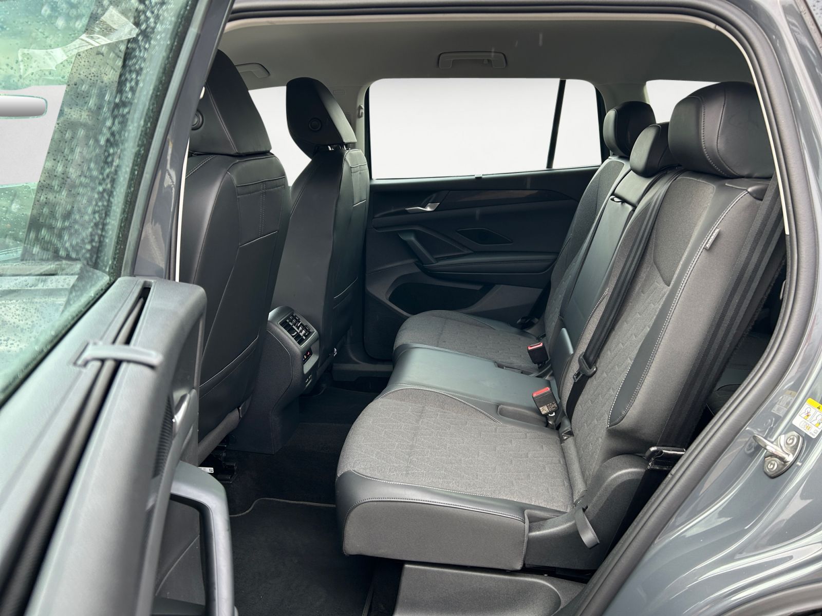 Volkswagen Tayron 2.0 TDI SCR 4MOTION DSG Life foto 17