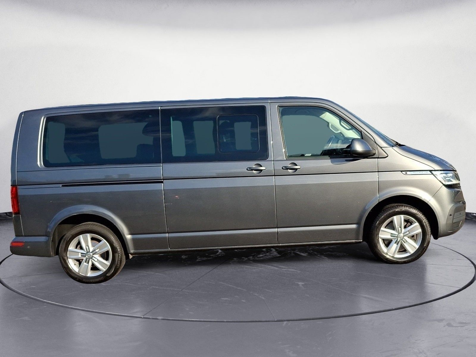 Volkswagen T6 Multivan 2.0 TDI DSG Lang 4MOTION Comfortline foto 6