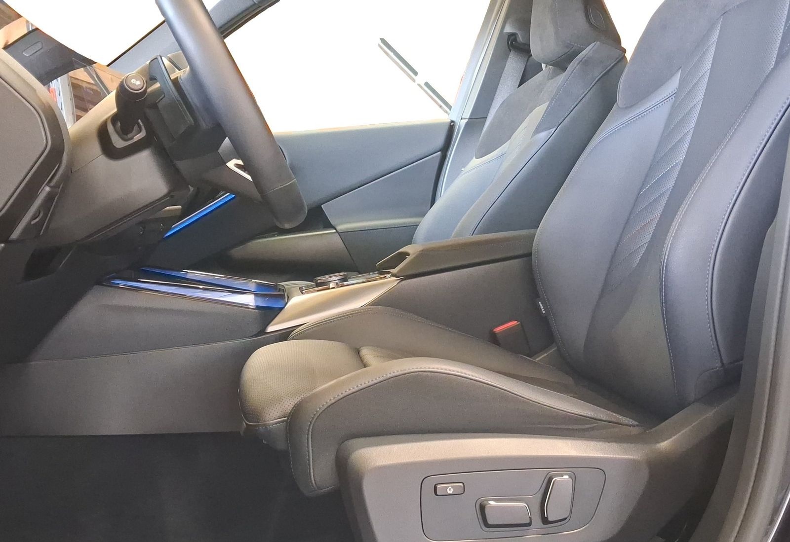 BMW X3 20 xDrive M Sportpaket DrivAs/ParkAs+ AHK SHZ foto 7