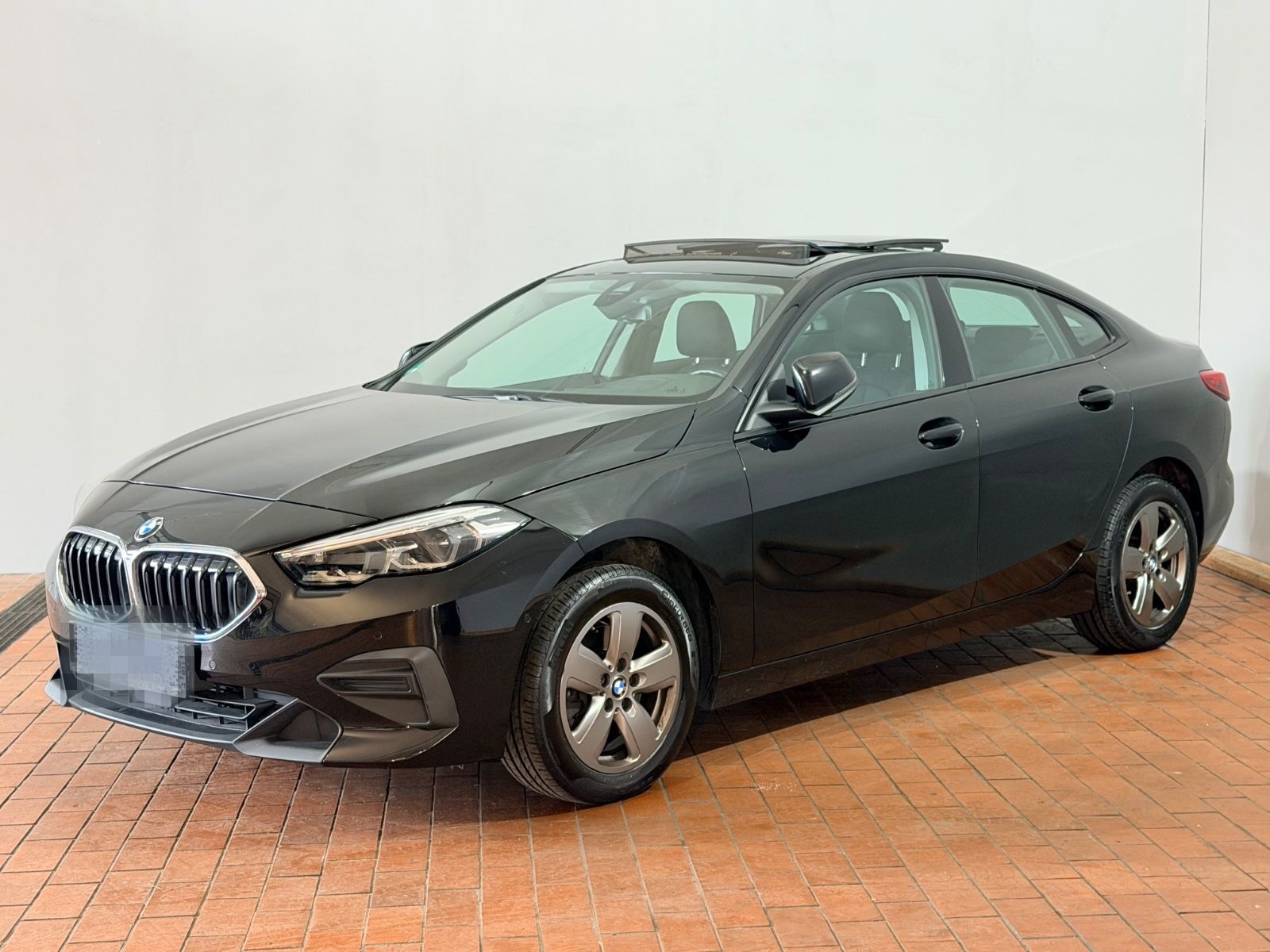 BMW 218 Head-Up Panorama Apple/Androi Keyless Kamera foto 2