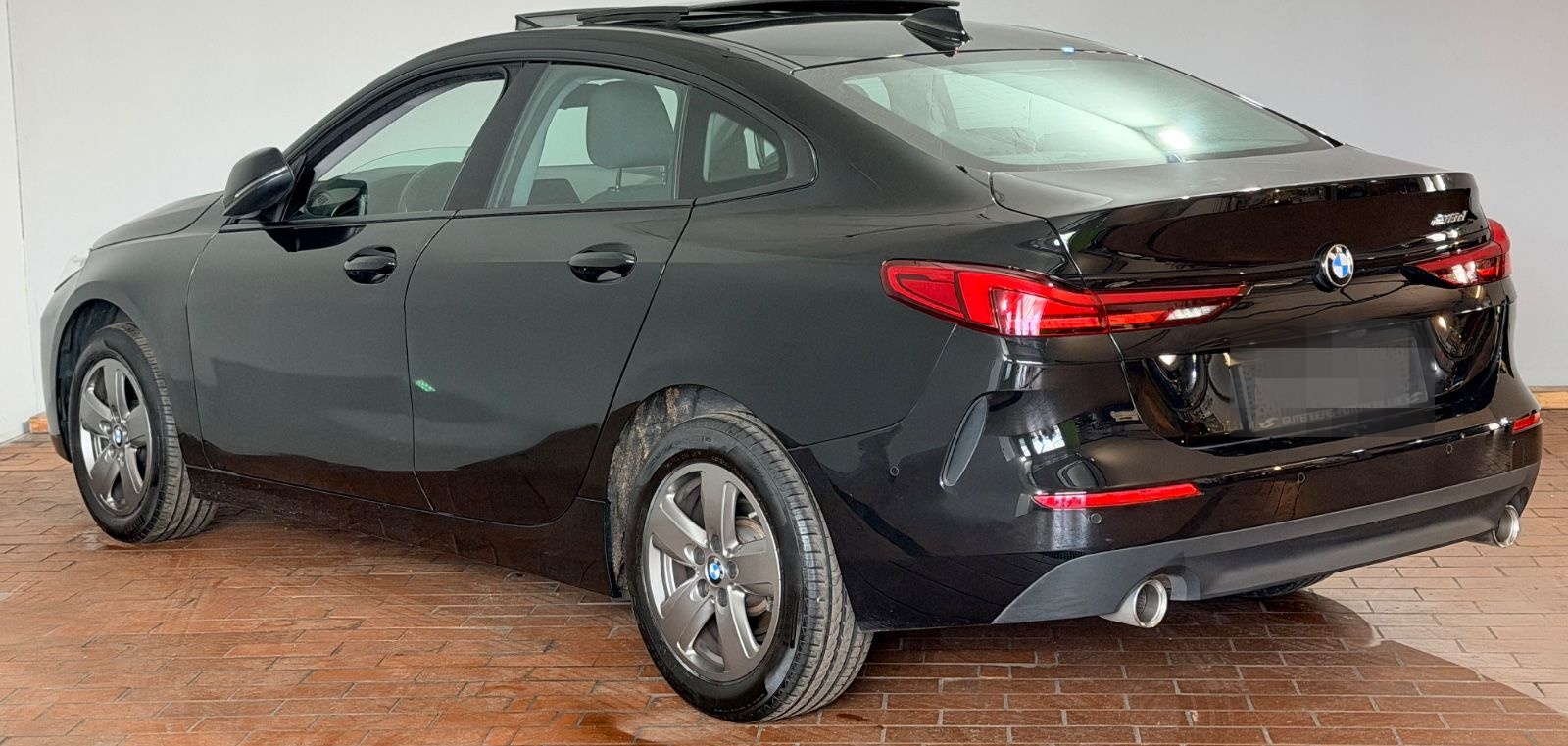 BMW 218 Head-Up Panorama Apple/Androi Keyless Kamera foto 11