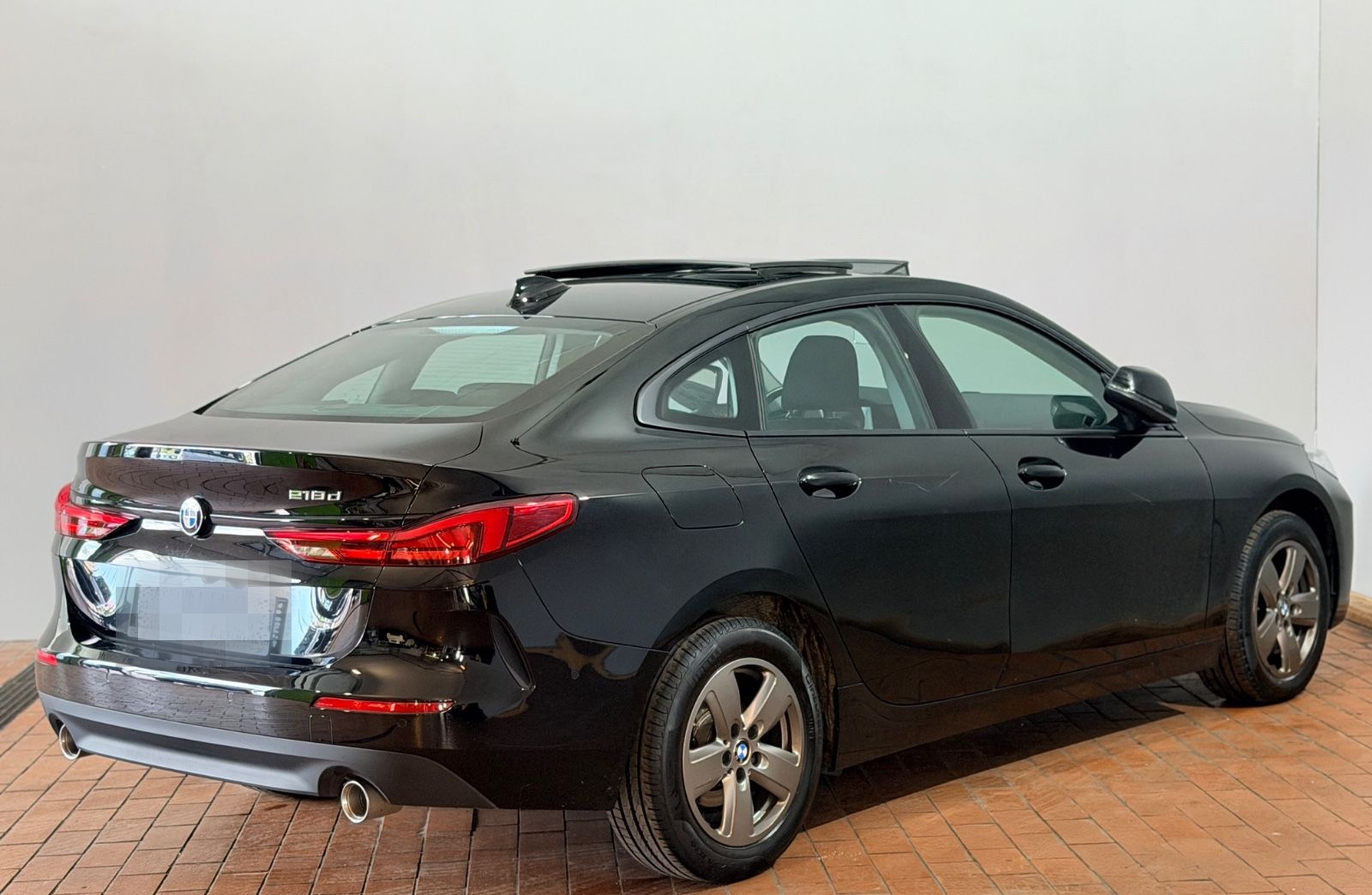 BMW 218 Head-Up Panorama Apple/Androi Keyless Kamera foto 9