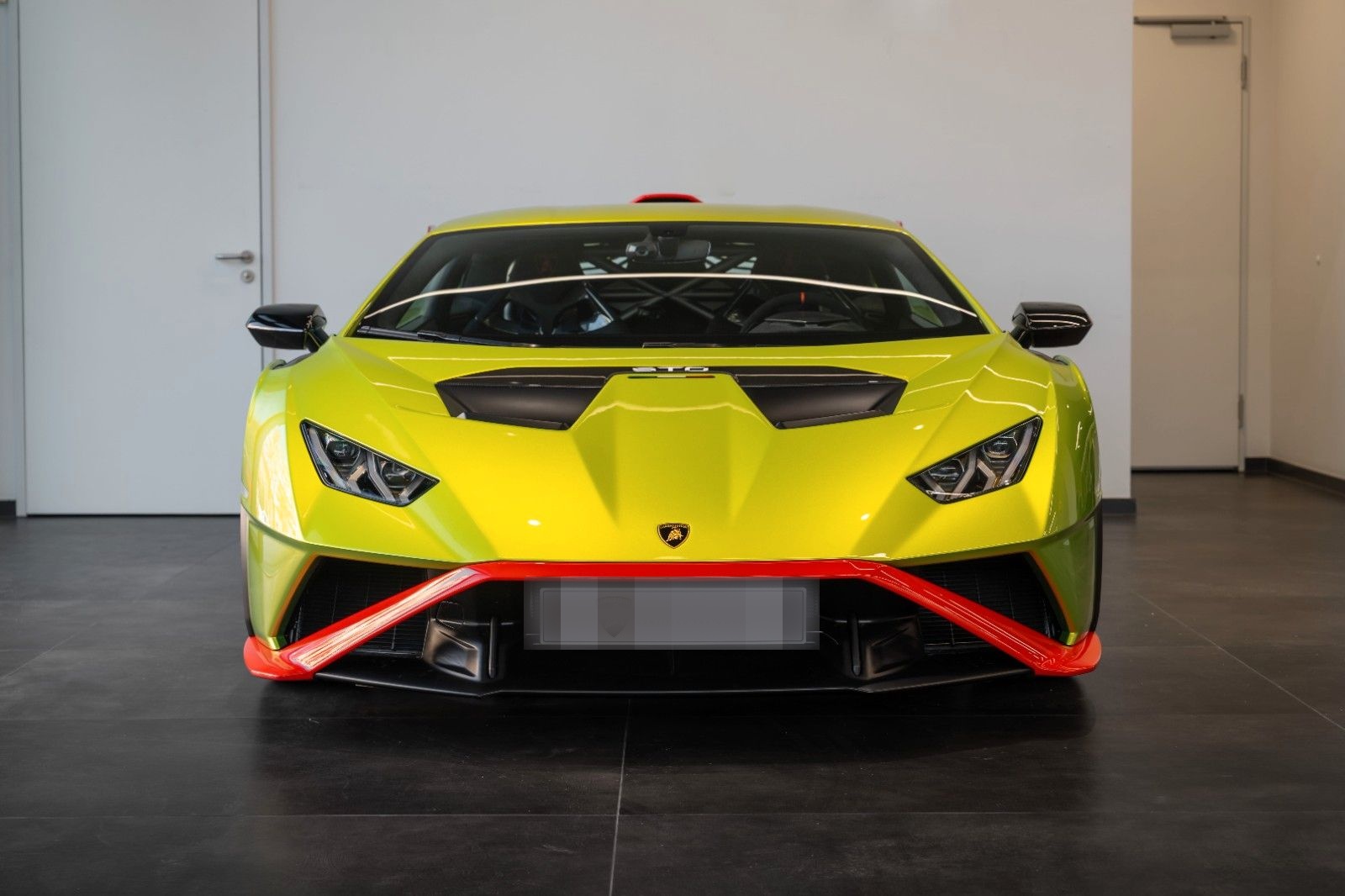 Lamborghini Huracán STO foto 5